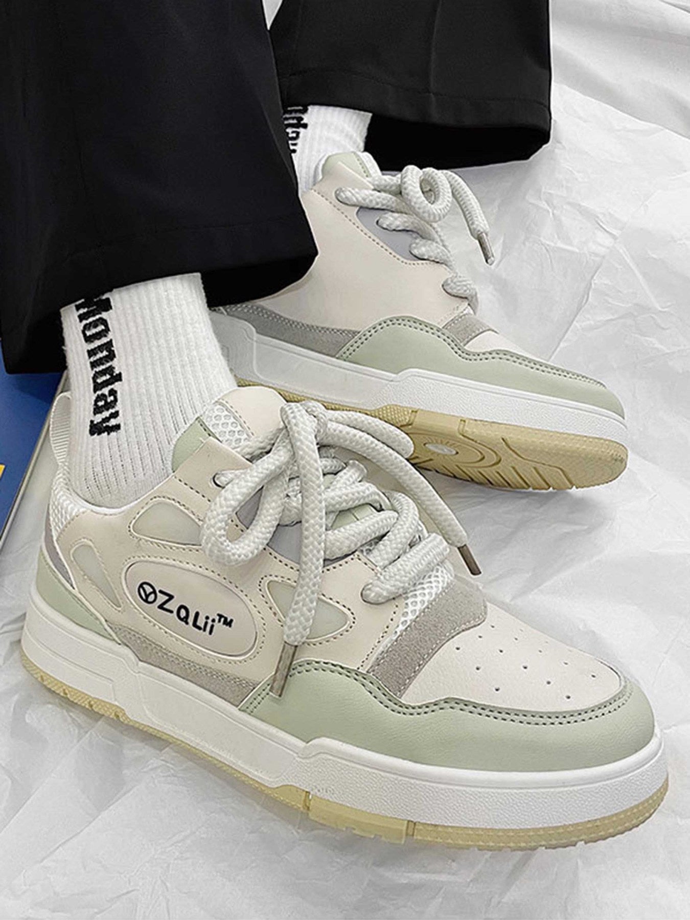 The Supermade Retro Casual Board Shoes