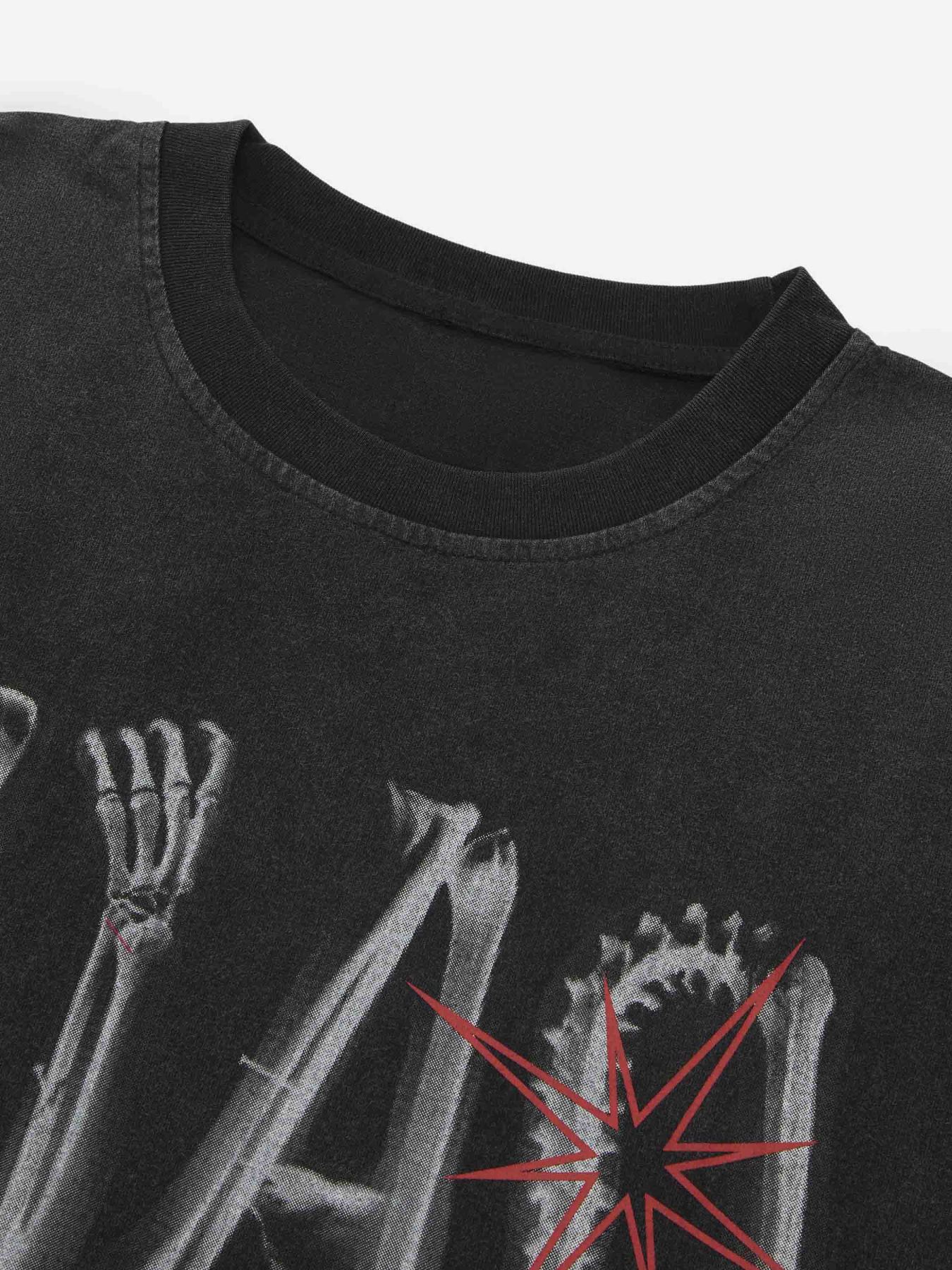 The Supermade Skull Print T-Shirt