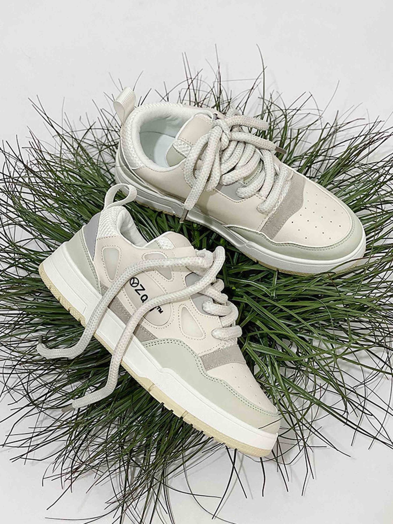 The Supermade Retro Casual Board Shoes