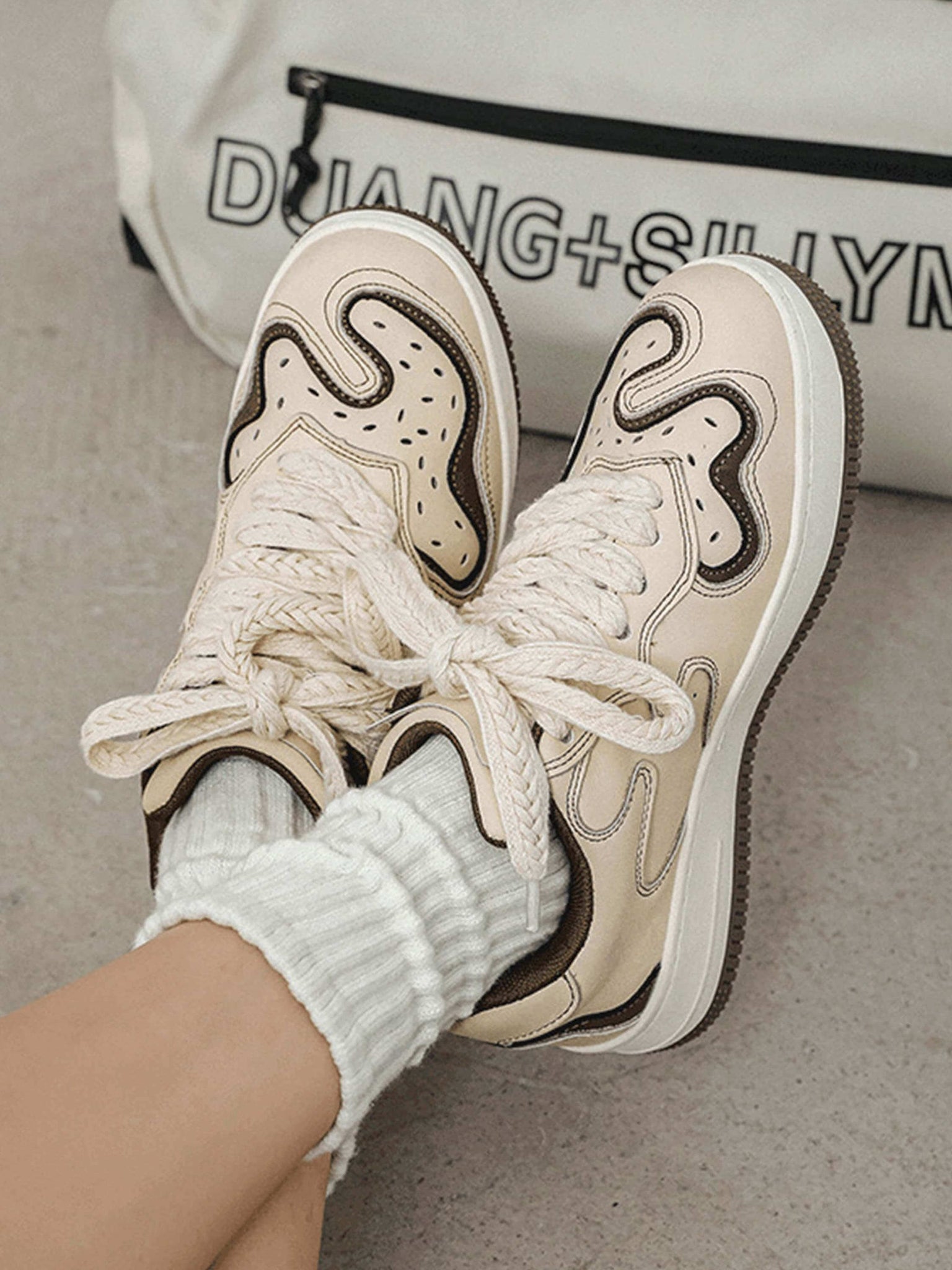 The Supermade American High Street Niche Design Skateboard Couple Shoes