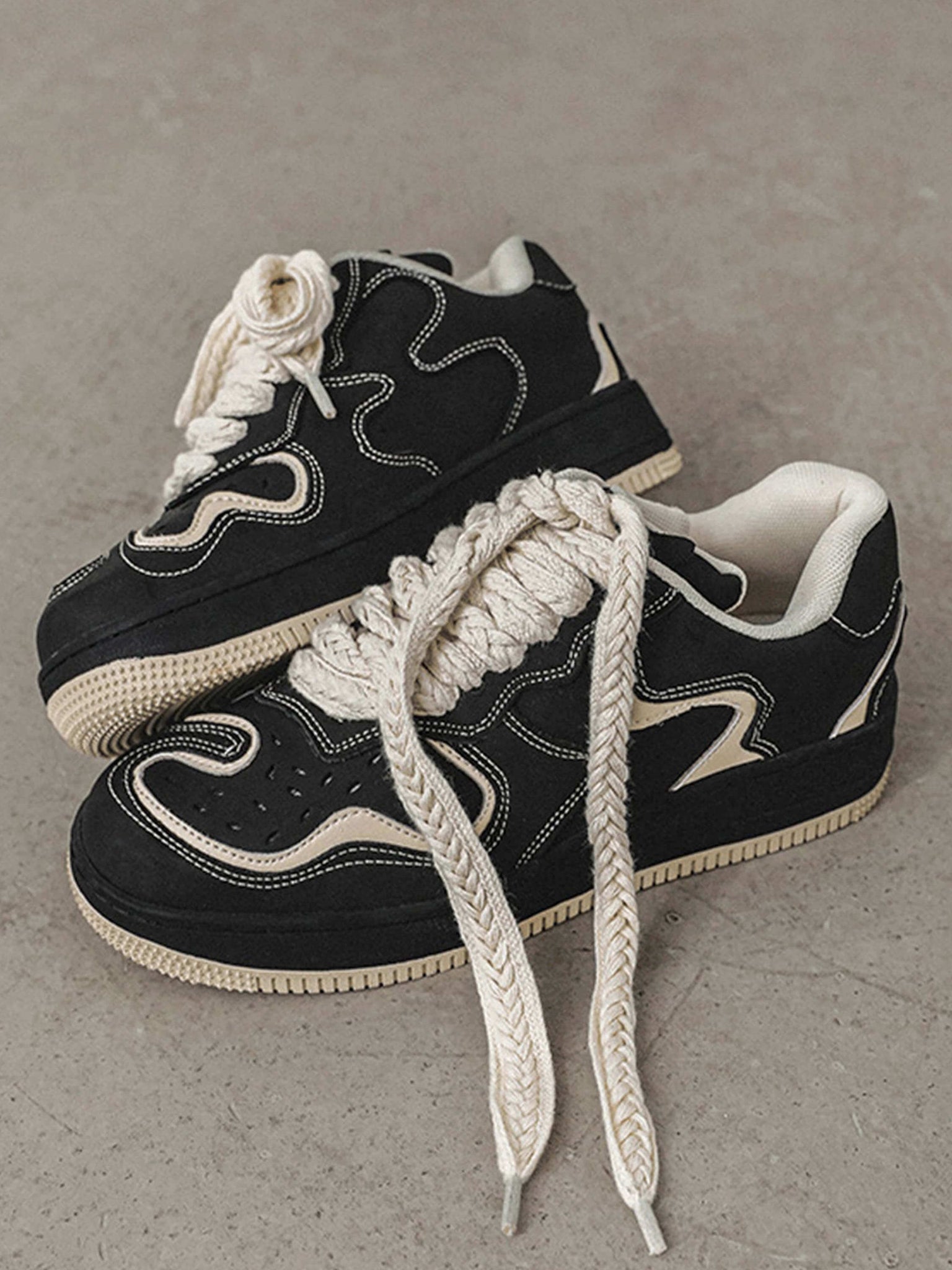 The Supermade American High Street Niche Design Skateboard Couple Shoes