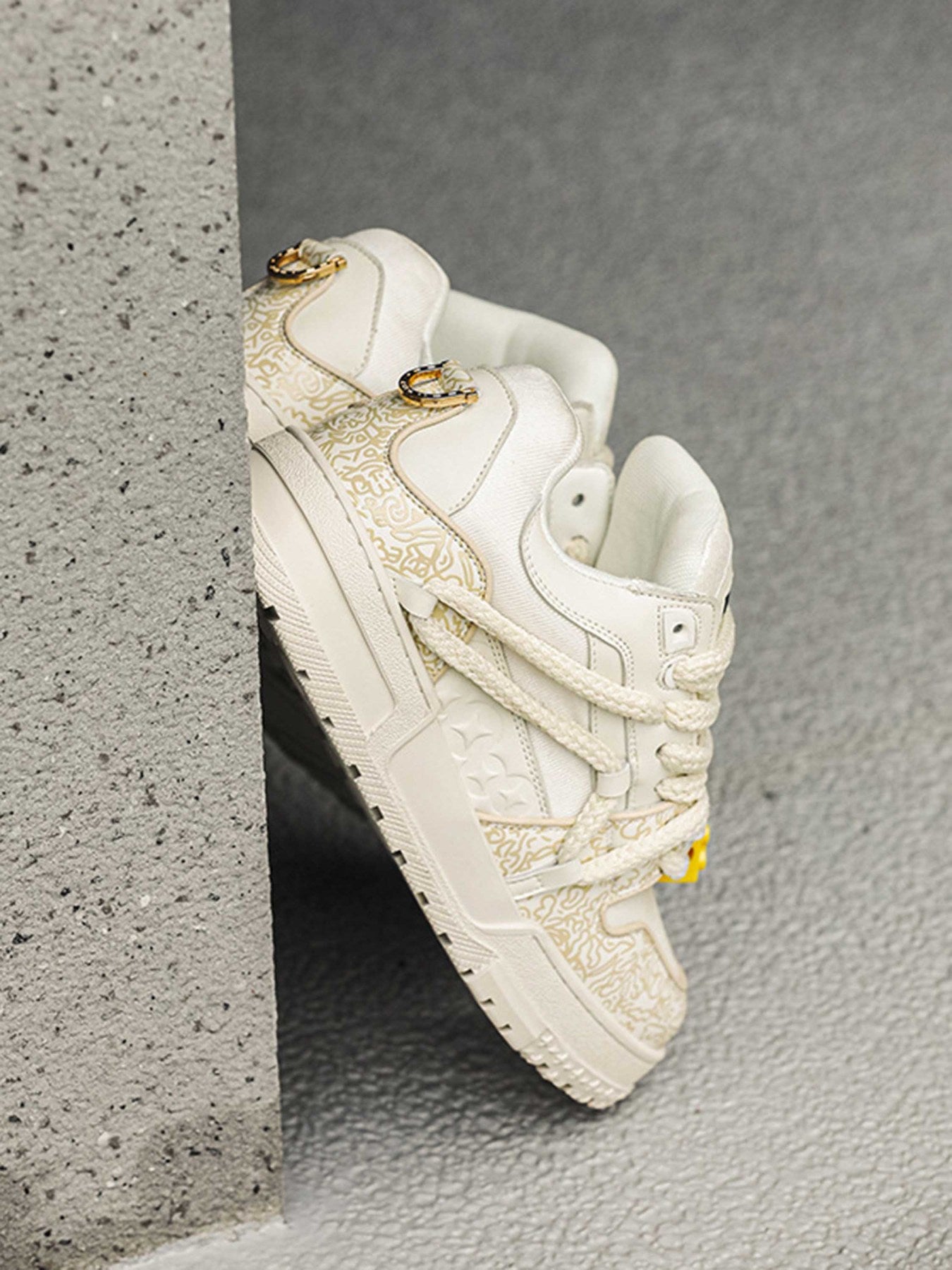 Thesupermade Everything Goes With Casual Sneakers