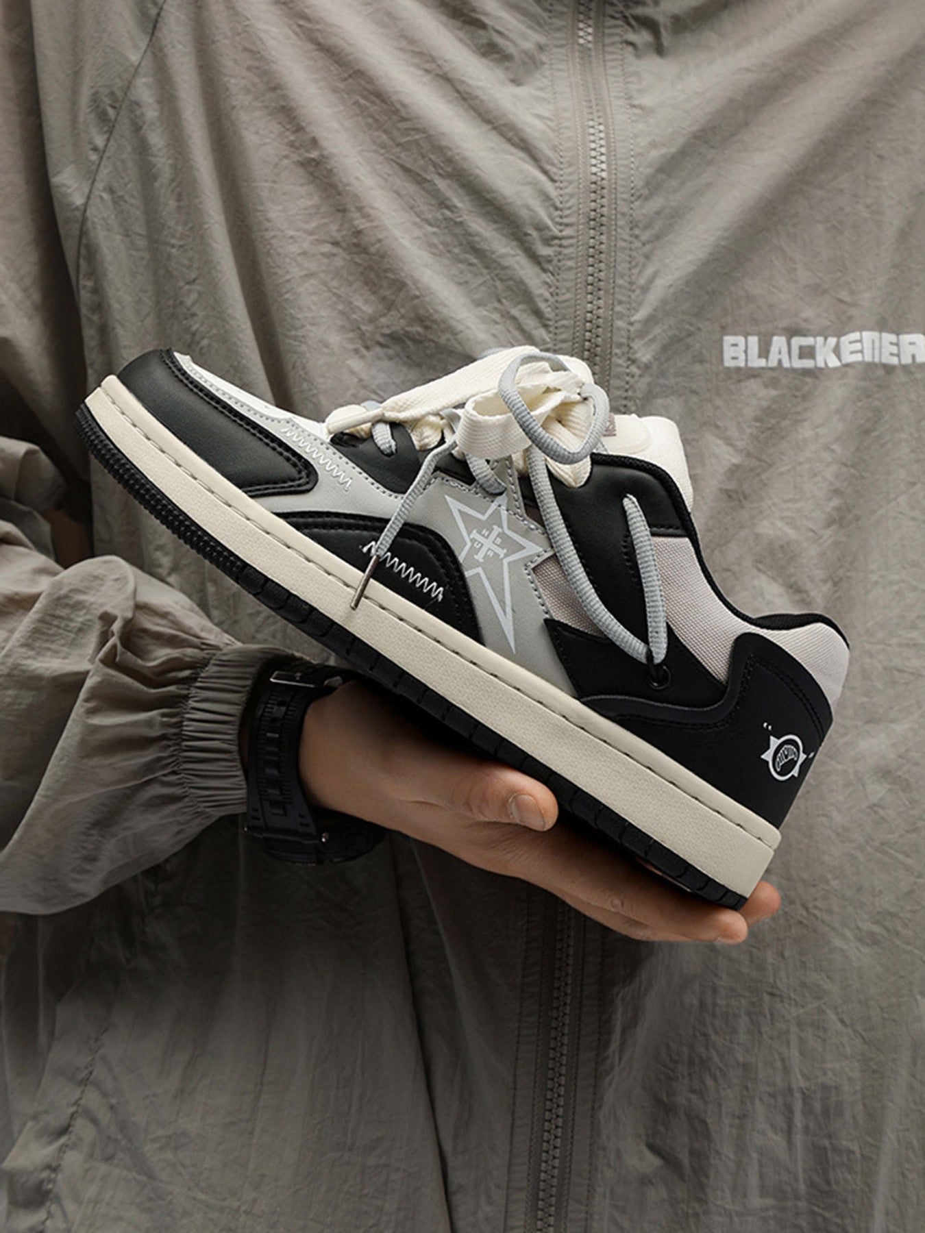The Supermade Comfortable Casual Pentagram Couple Shoes