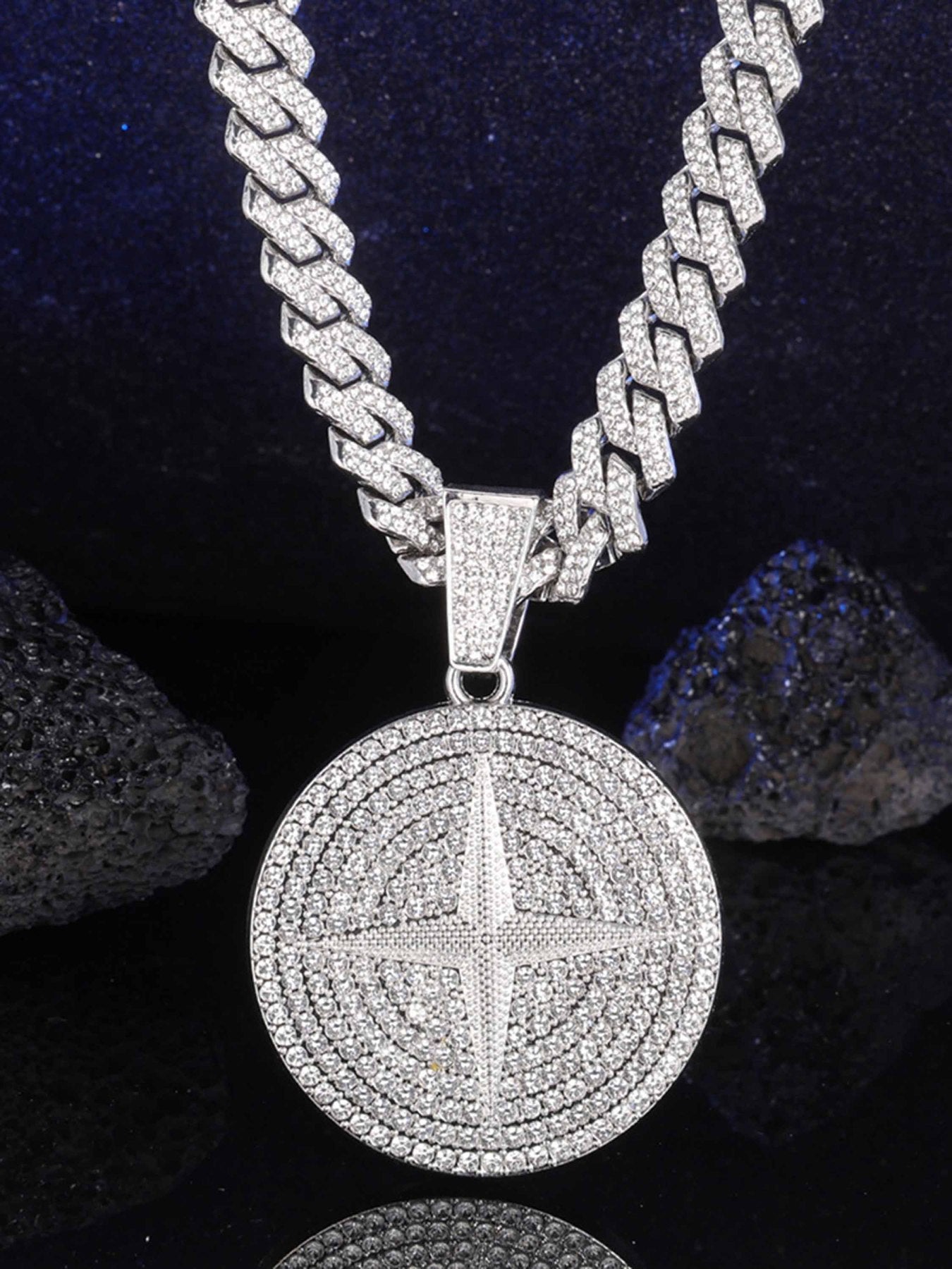 The Supermade Cross Full Diamond Round Plaque Hip Hop Necklace - 1704