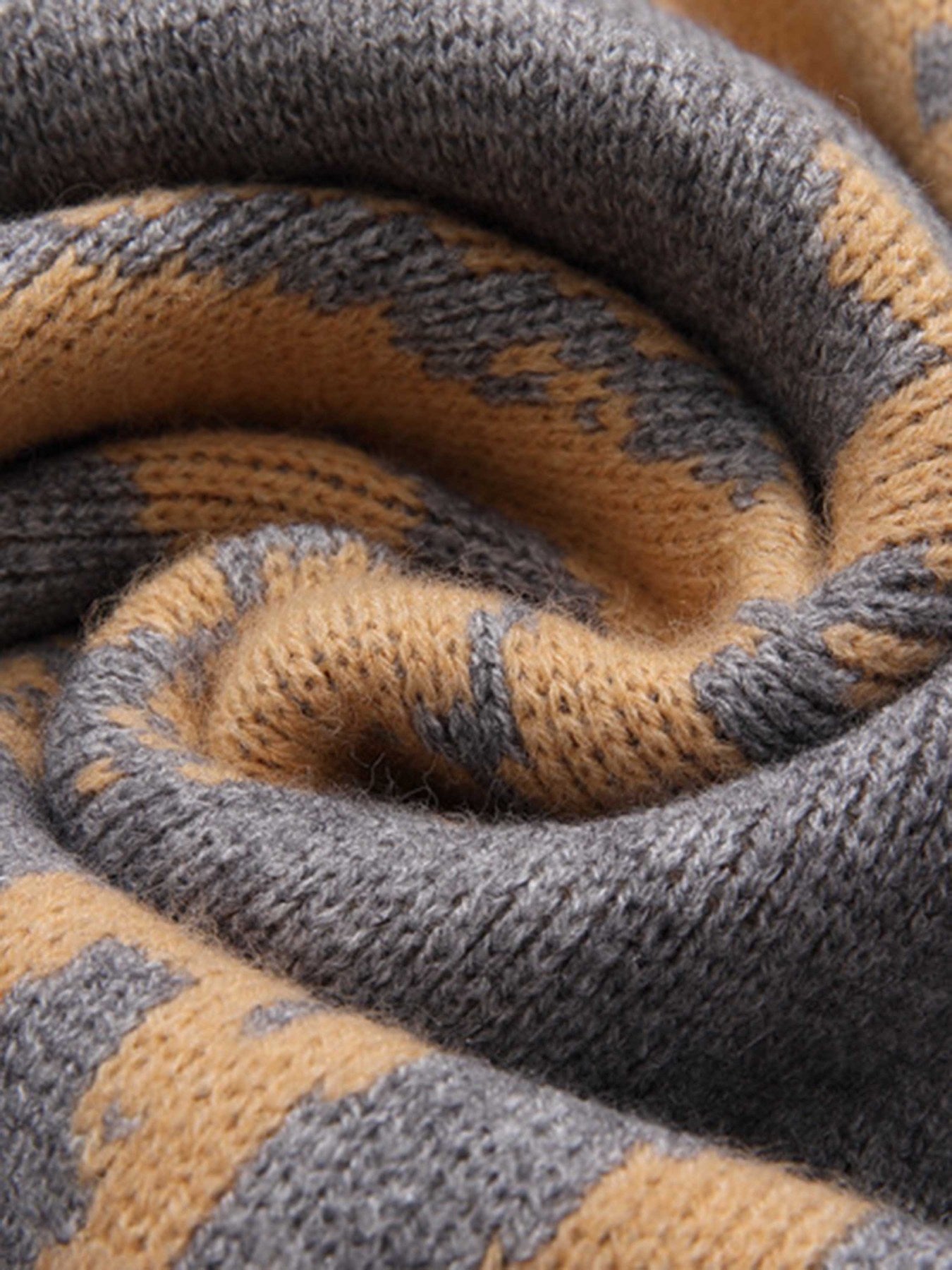 The Supermade Street Vintage Character Knit Sweater