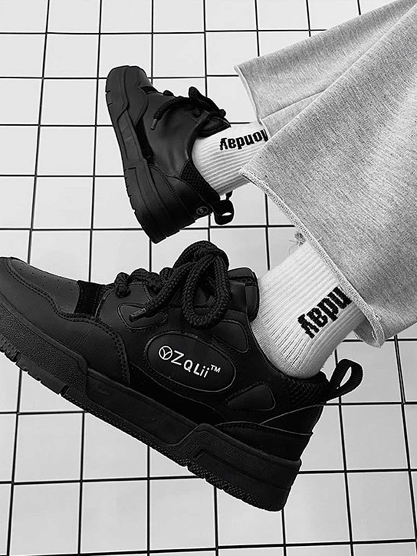 The Supermade Retro Casual Board Shoes