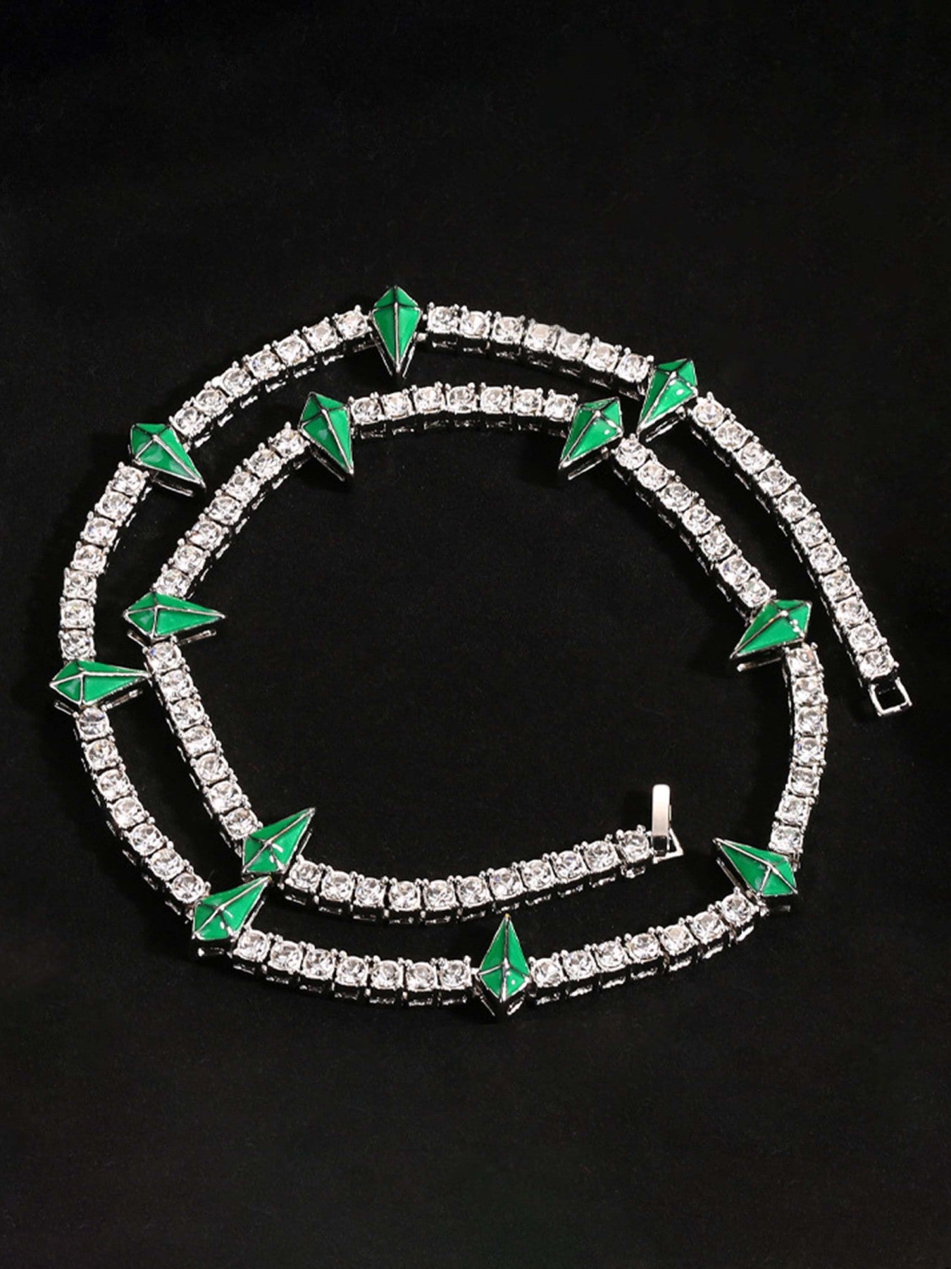 The Supermade Hip Hop Collarbone Chain Necklace